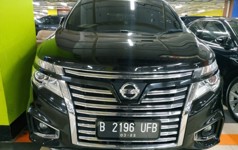 Jual Mobil Nissan Elgrand Highway Star 2016