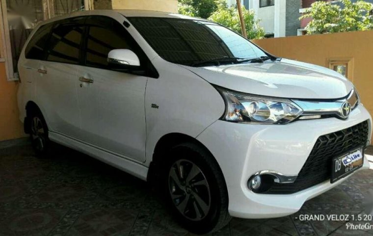 Toyota Veloz  2018 Putih