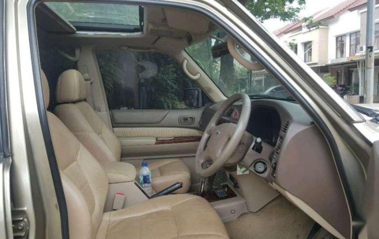 Nissan Patrol (4.2 V6 NA) 2004 kondisi terawat