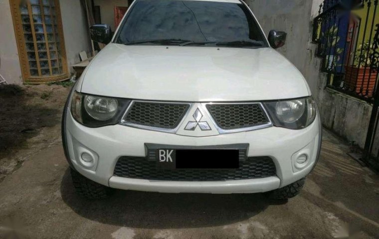 Mitsubishi Triton 2013 dijual