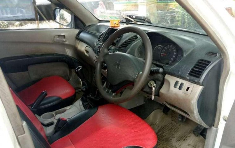 2014 Mitsubishi Triton dijual