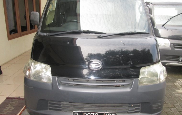 Jual mobil Daihatsu Gran Max Box 2014 