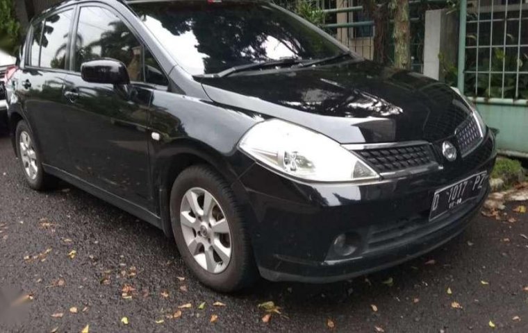 Nissan Latio (1.8) 2009 kondisi terawat