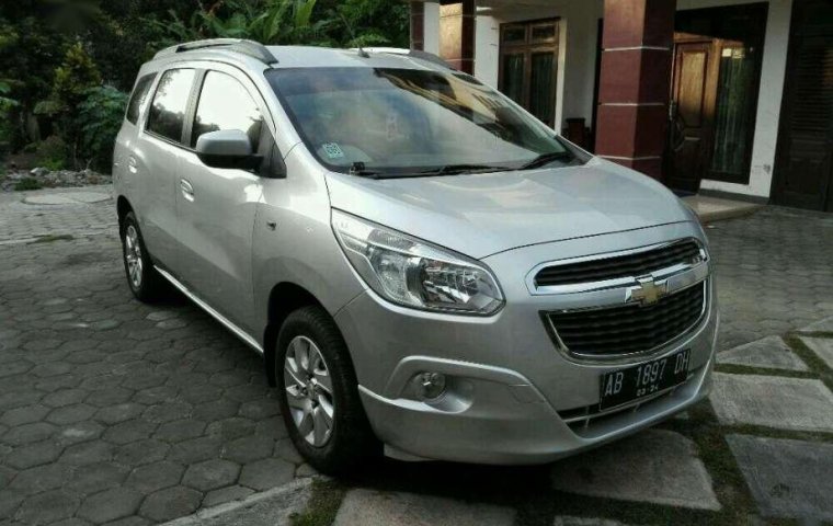 Chevrolet Spin LTZ 2013 Silver