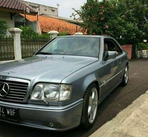 1991 Mercedes-Benz 300CE dijual