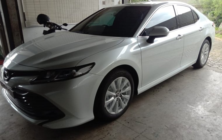 Jual Toyota Camry 2.5 V 2019