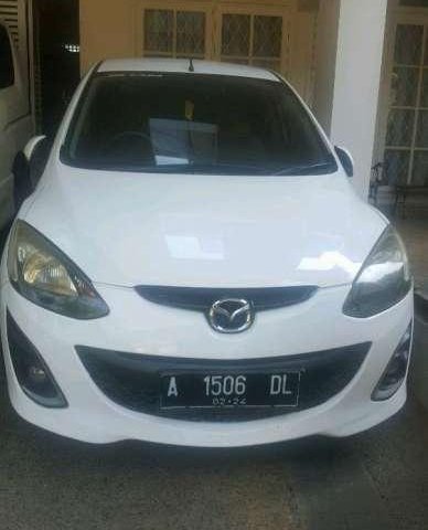 Mazda 2 2009 dijual