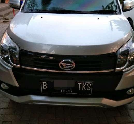 Daihatsu Terios CUSTOM 2017 Silver