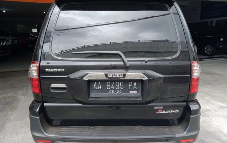 Jual Isuzu Panther GRAND TOURING 2017 