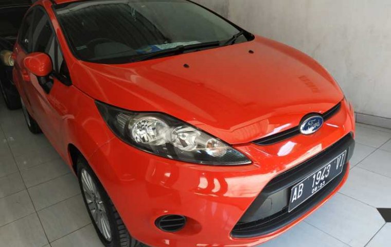 Jual Ford Fiesta 1.5 NA 2012