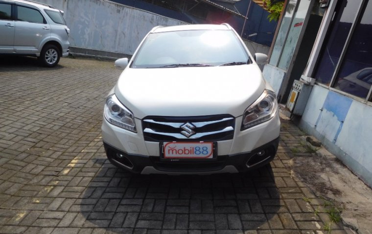 Jual Suzuki SX4 S-Cross 2016