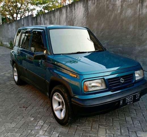 Suzuki Sidekick 1.6 1997 Biru