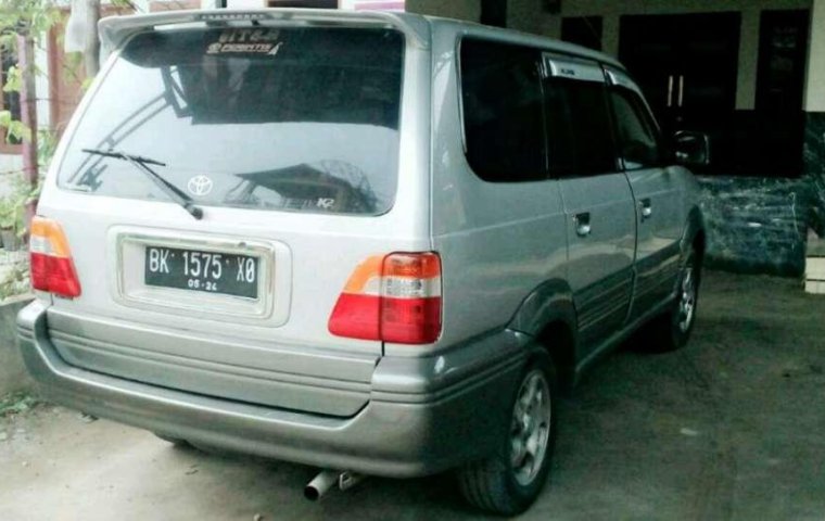 Toyota Kijang Krista 2001 Silver