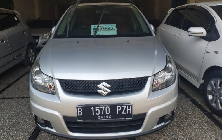 Jual mobil bekas Suzuki SX4 X-Over 2012