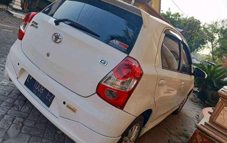 Toyota Etios 2014 terbaik