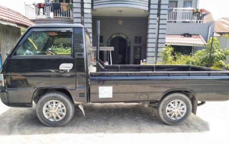 Mitsubishi L300  2016 Hitam