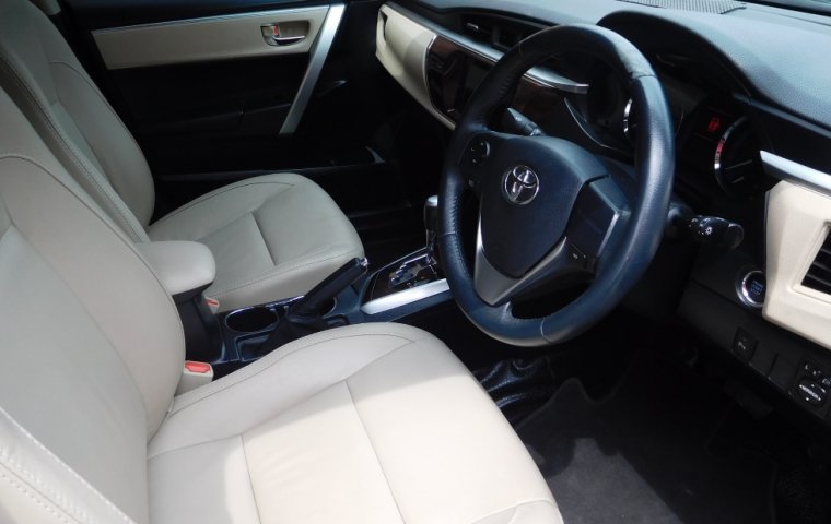 Jual mobil bekas murah Toyota Corolla Altis V 2014 