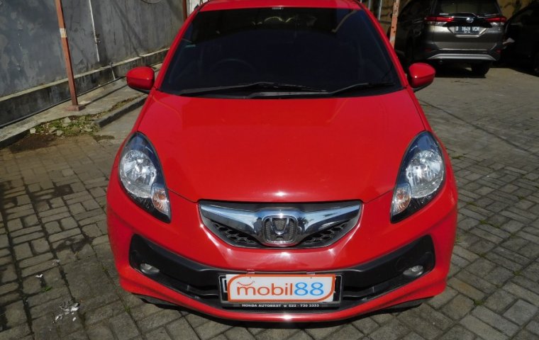 Jual Mobil Honda Brio Satya E 2015 