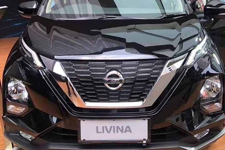 Jual Mobil Nissan Livina VE 2019