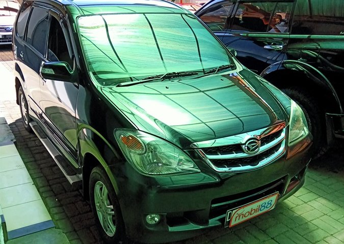 Jual mobil Daihatsu Xenia Xi DELUXE 2009 dengan harga terjangkau
