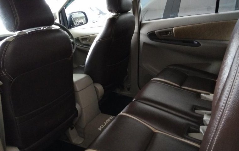 Jual mobil Toyota Kijang Innova 2.5 G 2013 bekas