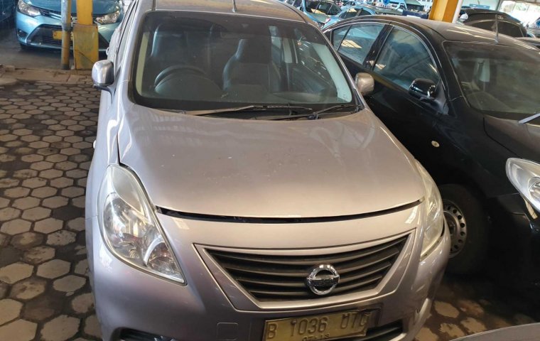 Jual mobil Nissan Almera 2014 bekas