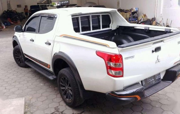 Mitsubishi Triton () 2018 kondisi terawat