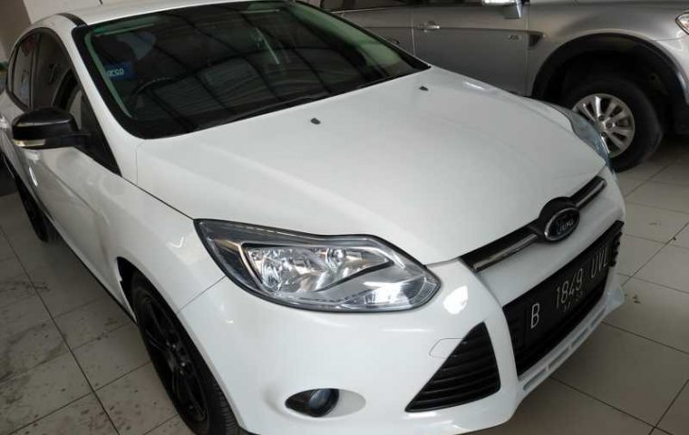 Jual Ford Focus S 2012 terbaik 