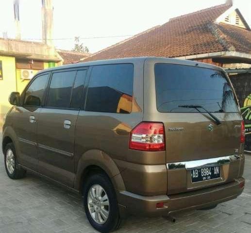 Suzuki APV X 2005 Coklat