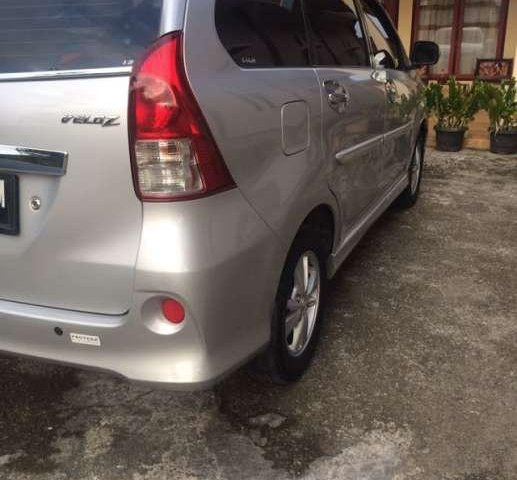 Toyota Avanza Veloz 2014 harga murah