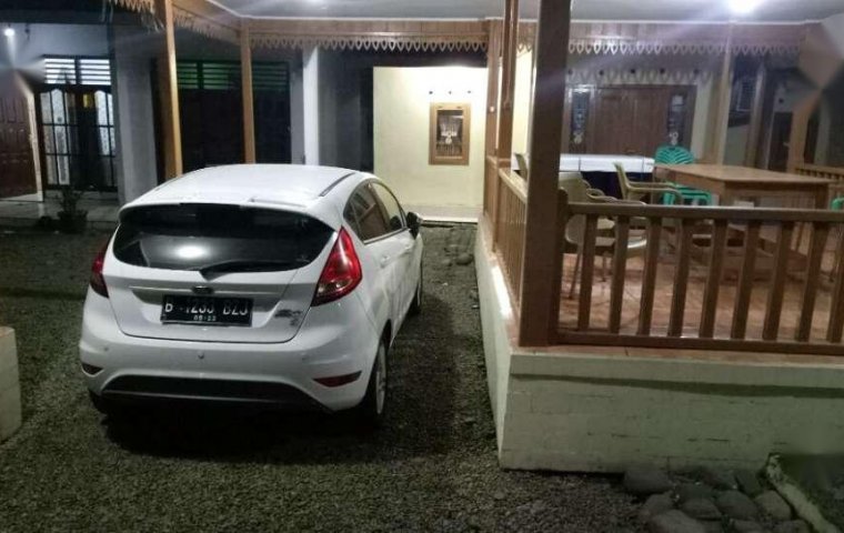 Ford Fiesta S 2012 Putih