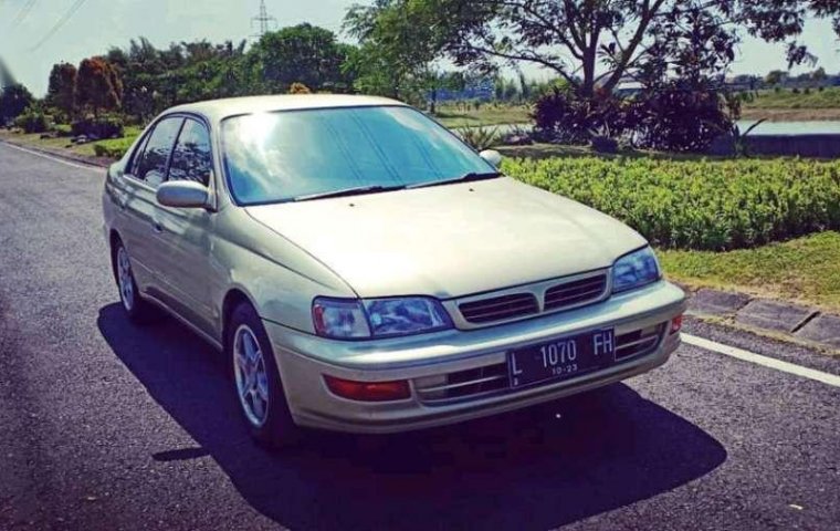 Toyota Corona () 2000 kondisi terawat