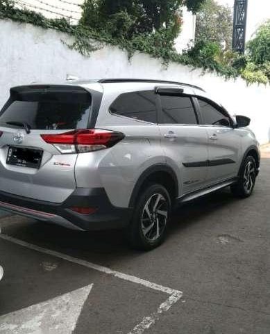 Jual model bekas murah Toyota Rush 2019