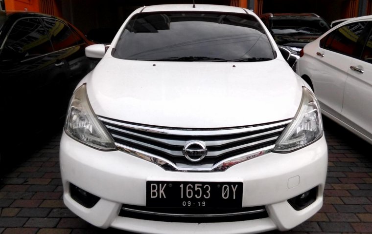 Jual mobil bekas Nissan Grand Livina XV 2014 dengan harga murah 