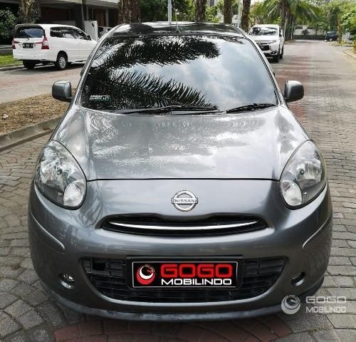 Jual mobil Nissan March XS 2011 harga murah di DIY Yogyakarta 