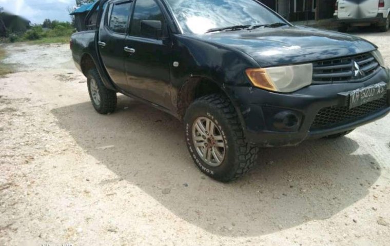 Jual cepat Mitsubishi Triton HD-X 2011 di Banten