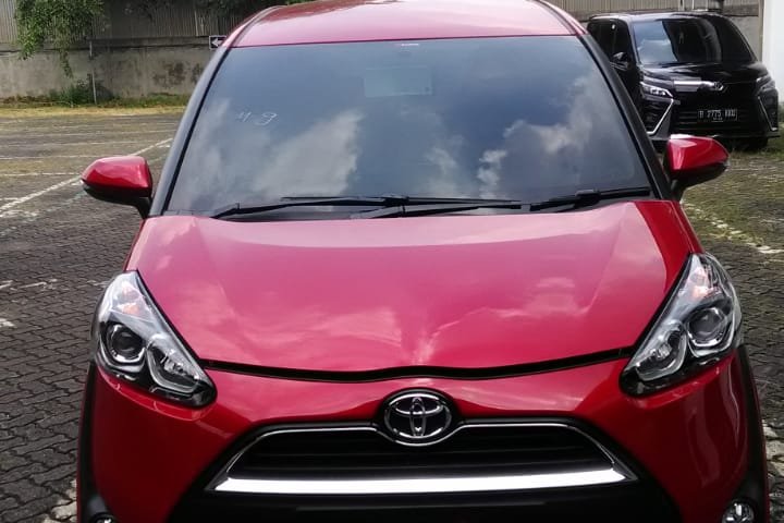 Jual cepat Toyota Sienta V 2019 di DKI Jakarta