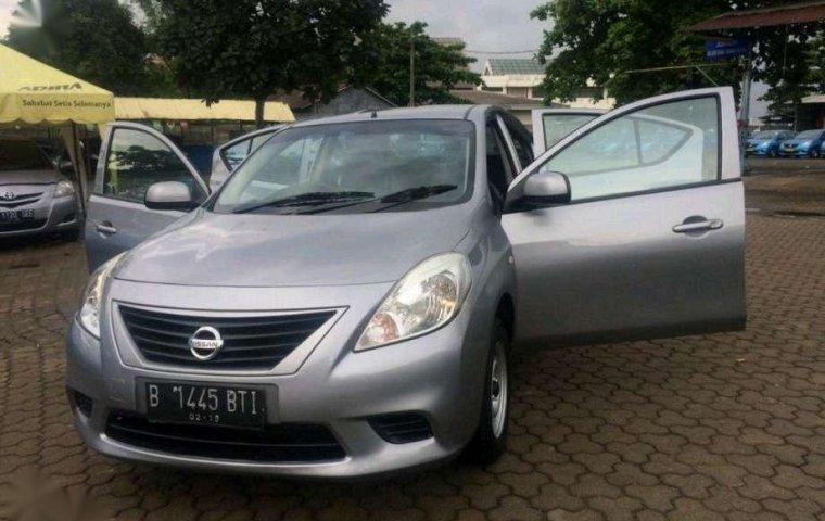 Mobil Nissan Almera 2013 dijual, Banten