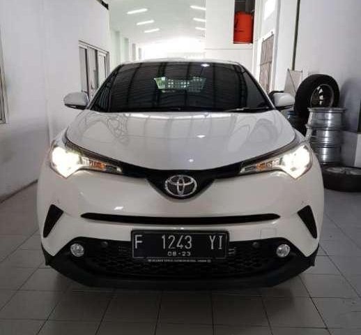 Jual mobil bekas murah Toyota C-HR 2018 di Jawa Tengah