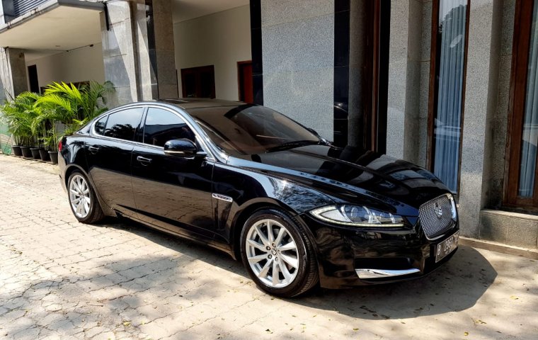 Jual Jaguar XF 2.0 Turb0 2013 mobil bekas di DKI Jakarta