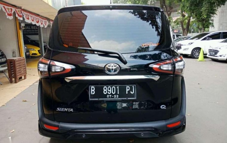 Jual Toyota Sienta Q 2017 harga murah di DKI Jakarta