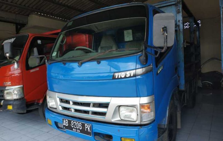 Jual Cepat Toyota Dyna Truck Diesel 2008 di DIY Yogyakarta
