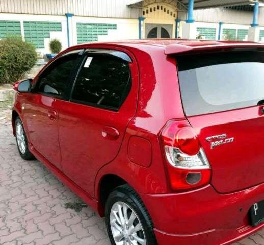 Mobil Toyota Etios 2015 dijual, Jawa Timur