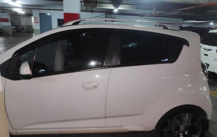 Mobil Chevrolet Spark 2011 LT terbaik di DKI Jakarta