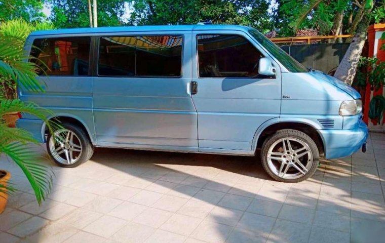 Mobil Volkswagen Caravelle 1999 2.5 Automatic dijual, Jawa Barat