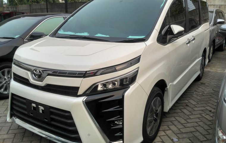 Promo Khusus Toyota Voxy 2020 di DKI Jakarta