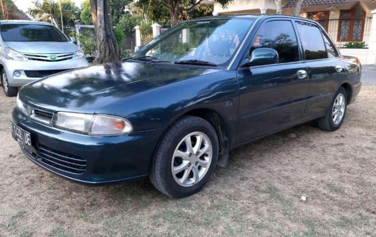 Jual cepat Mitsubishi Lancer GLXi 1993 di Jawa Tengah