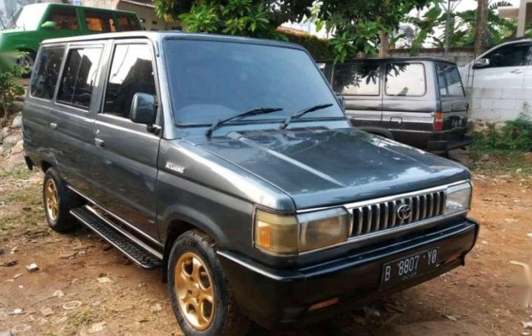 Toyota Kijang 1995 Jawa Barat dijual dengan harga termurah