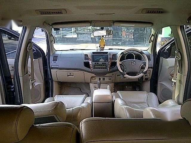 Mobil Toyota Fortuner 2010 G dijual, Bali