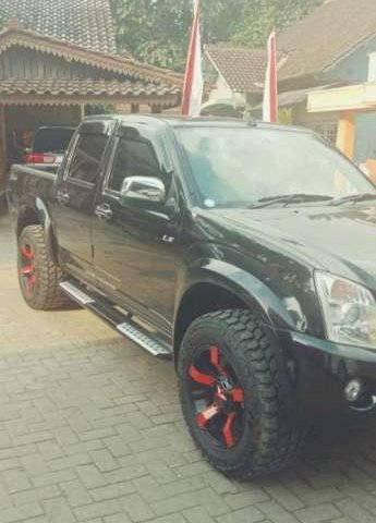 Mobil Isuzu D-Max 2010 dijual, Jawa Tengah